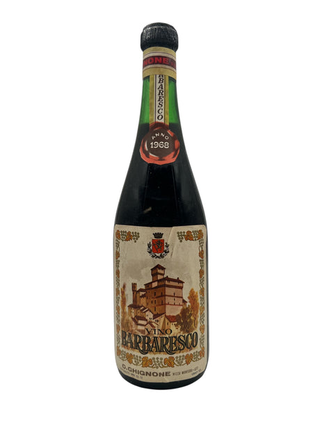 Bouteille de vin rouge Barbaresco G. Chignone 1968