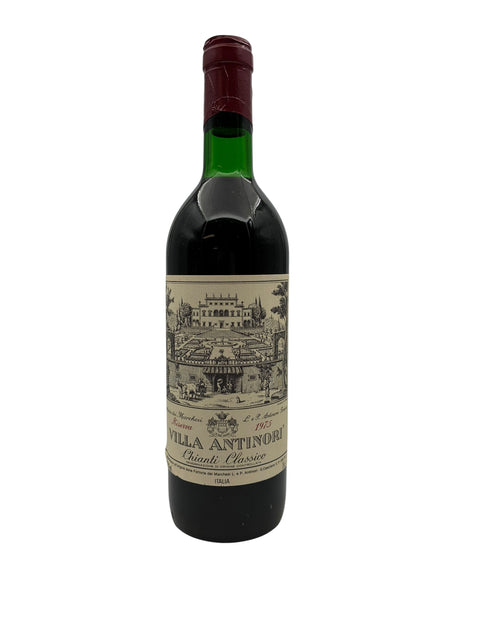 Bouteille de Villa Antinori Chianti Classico 1975 de Marchesi Antinori