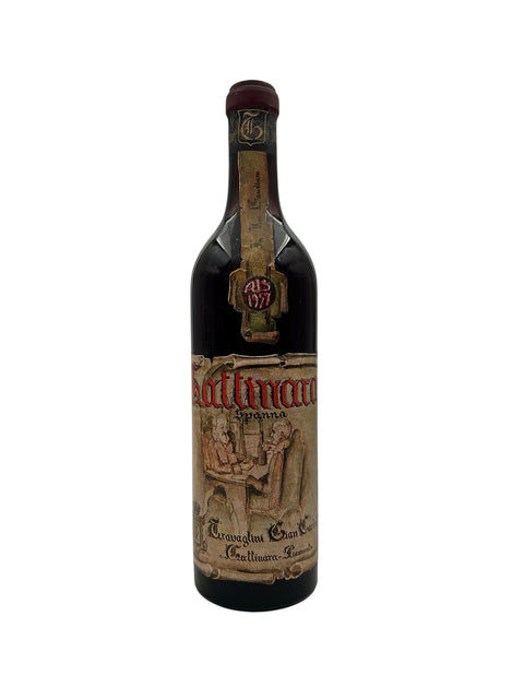 Bouteille de vin rouge Gattinara Travaglini 1977