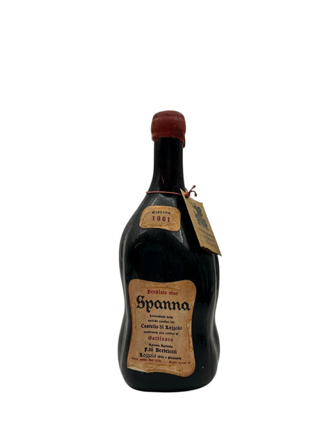 Bouteille de vin rouge Spanna Antoniolo 1961 avec étiquette