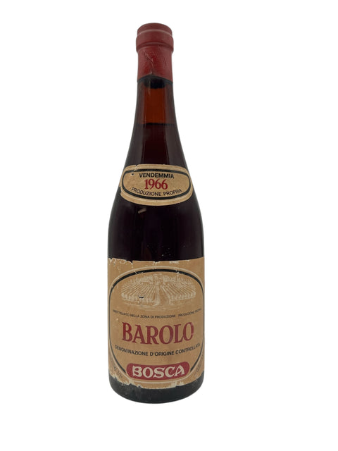 Bouteille de vin rouge Barolo Bosca 1966