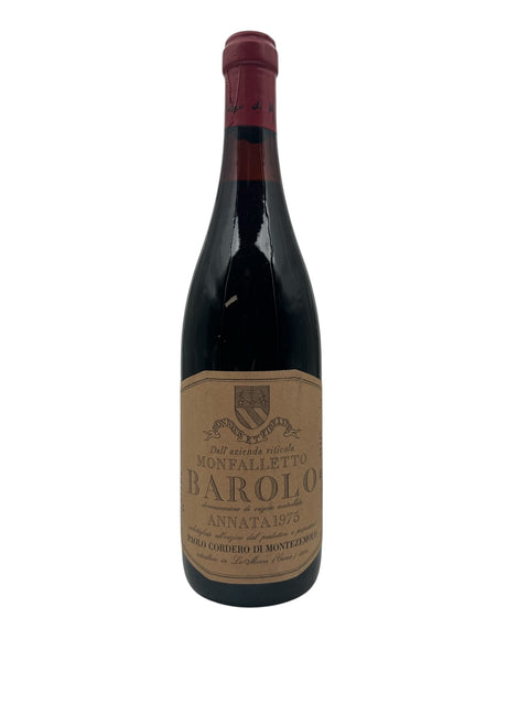 Bouteille de vin rouge Barolo de 1975 par Paolo Cordero di Montezemolo