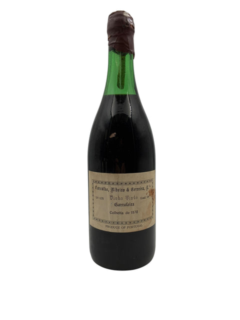 Bouteille de Garrafeira Carvalho Ribeiro & Ferreira de 1970