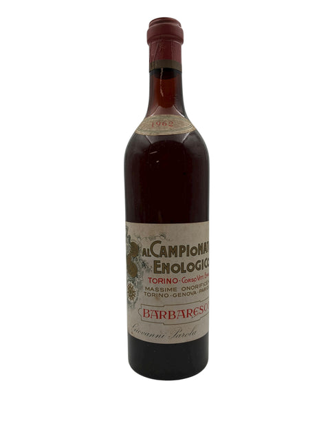 Bouteille de vin rouge Barbaresco Giovanni Parola 1962