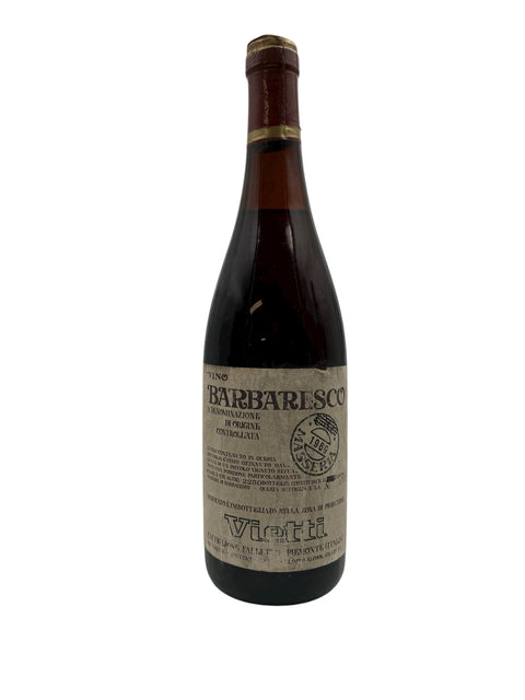 Bouteille de Barbaresco Vinetti de 1968