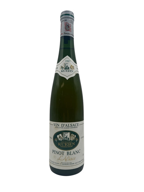 Bouteille de vin blanc Pinot Blanc Kuehn 1987