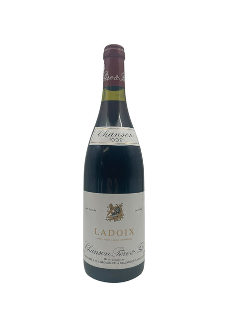 Bouteille de vin rouge Ladoix Chanson Père et Fils 1992