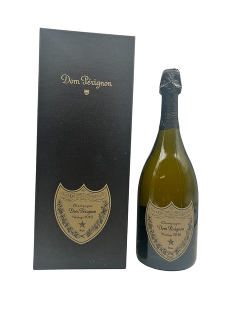 Bouteille de champagne Dom Pérignon 2010 avec coffret
