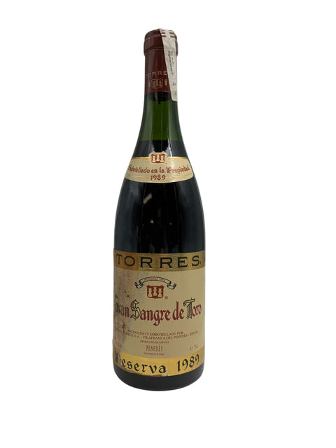 Bouteille de vin rouge Gran Sangre de Toro de 1989