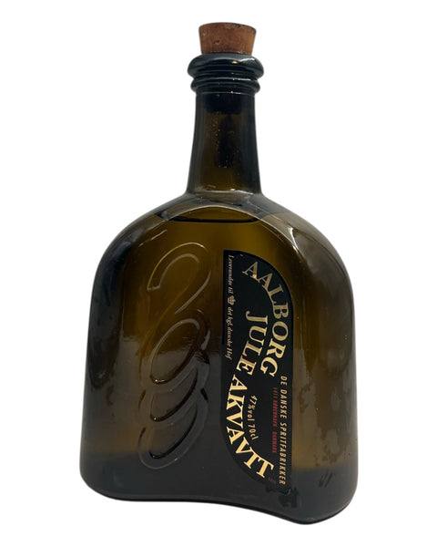 Bouteille d'Aalborg Jule Akvavit 2000 avec bouchon