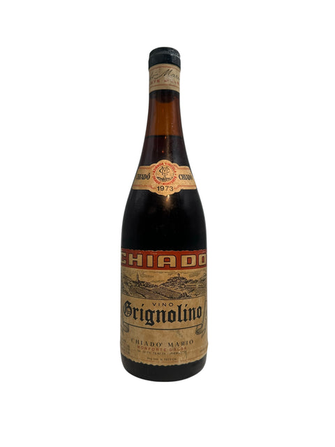 Bouteille de vin rouge italien Grignolino Chiadò Mario 1973
