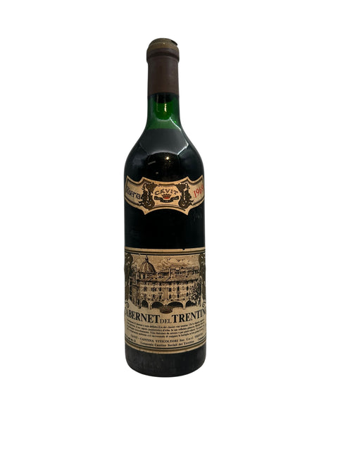 Bouteille de vin rouge Cabernet del Trentino Cavit 1967