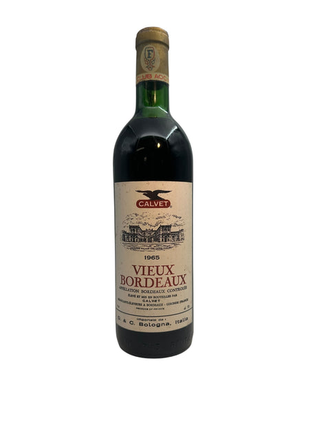 Bouteille de vin rouge Vieux Bordeaux Calvet 1965