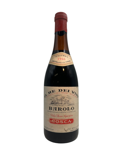 Bouteille de Barolo Bosca 1966 avec étiquette