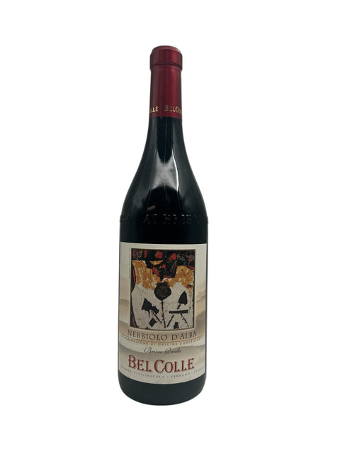 Bouteille de vin rouge Nebbiolo d'Alba Bel Colle 2019