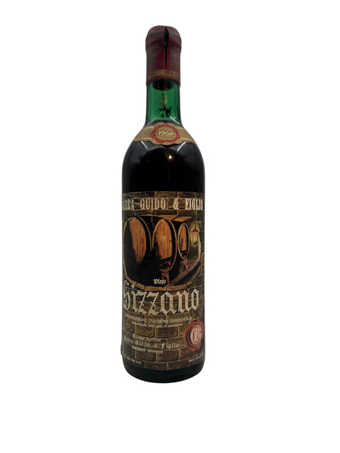 Bouteille de vin rouge Gizzano Albare Guido 1962