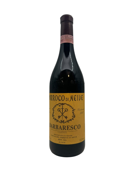 Bouteille de vin rouge Barbaresco Parroco di Neive 2017