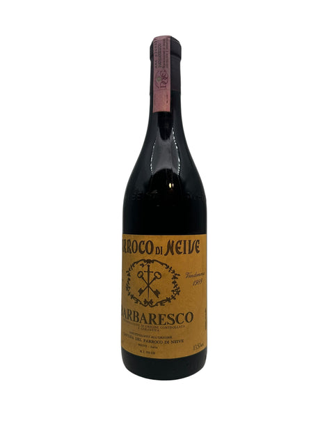Bouteille de Barbaresco Parroco di Neive 1989 avec étiquette