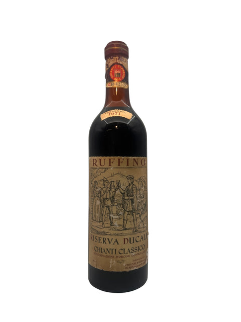 Bouteille de vin rouge Riserva Ducale Ruffino 1971 Chianti Classico