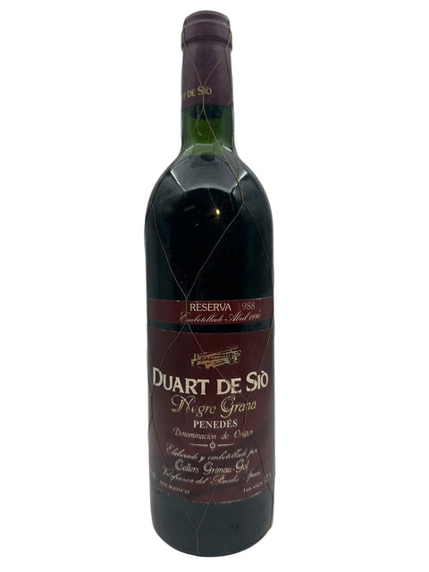 Bouteille de vin rouge Negre Grana Duart de Sió 1988 avec étiquette