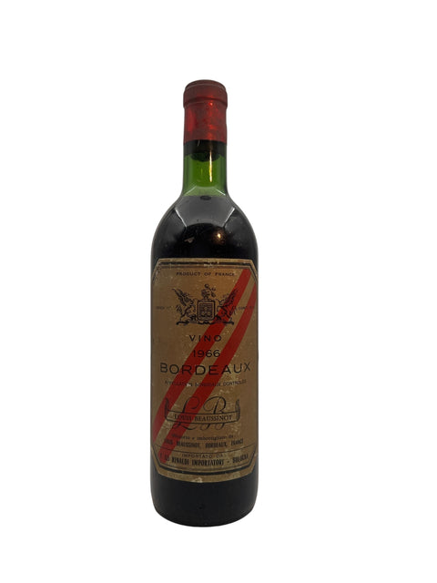 Bouteille de Bordeaux Louis Beaussinot 1966 avec étiquette